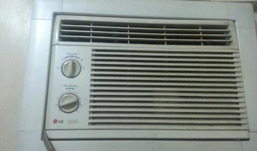 Aircon LG GOLD room Air Conditioner .75 HP photo