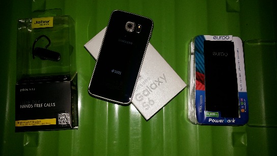 ((swap to motorcycle willing to add)) samsung s6,powerbank,wireless headset photo