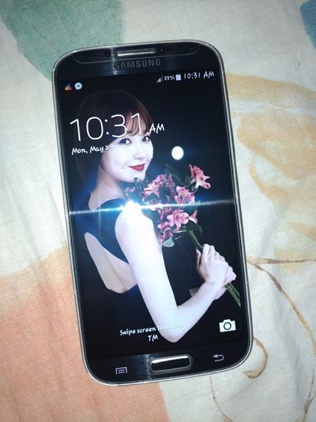Samsung Galaxy S4 16GB LTE SGH-M919 photo